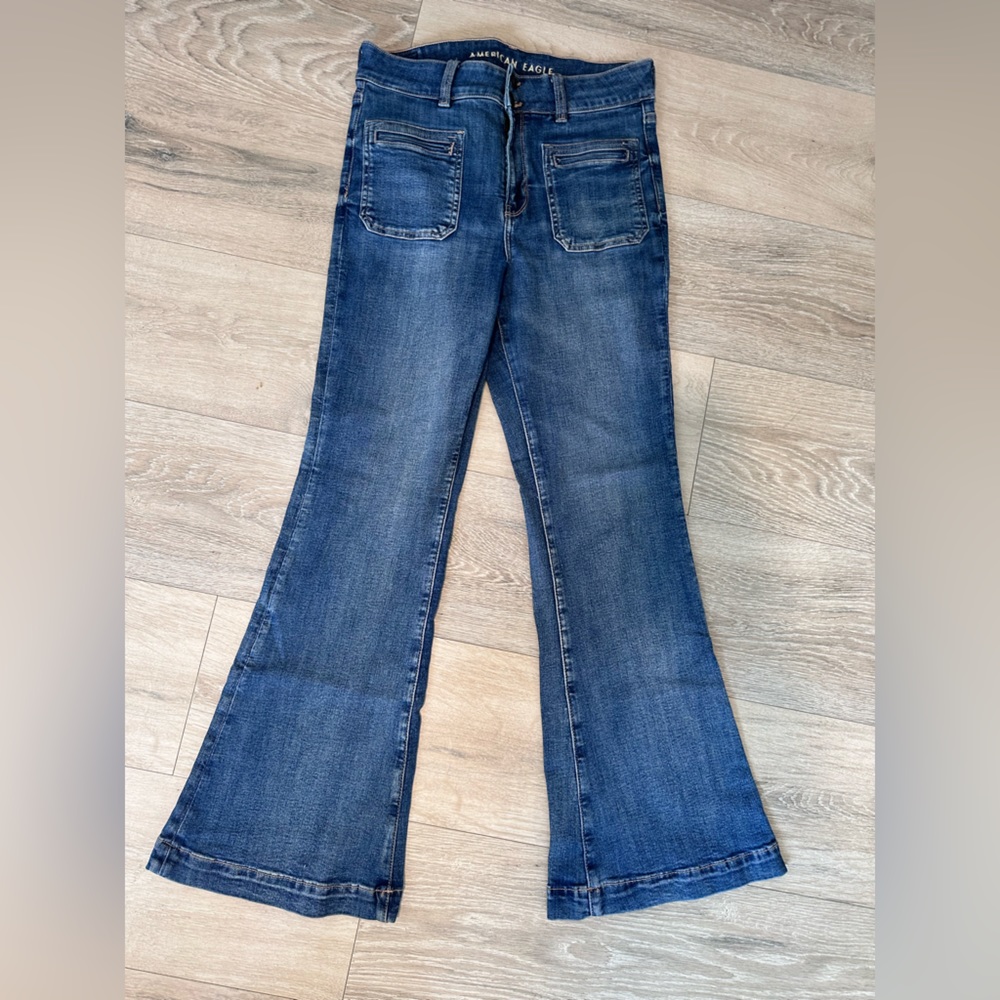 American Eagle Super Hi-Rise flare